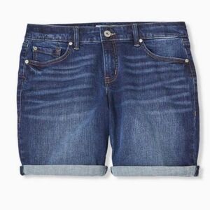 Plus Size 20 Torrid Jean Shorts 8 inch inseam Bermuda women's